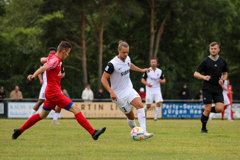 Tsv Steinbach Haiger Testet Gegen Wuppertal Und Holt Maier